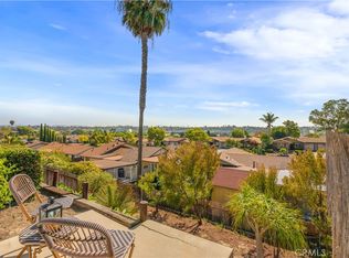 1654 Boulder Creek Rd, Oceanside, CA 92056