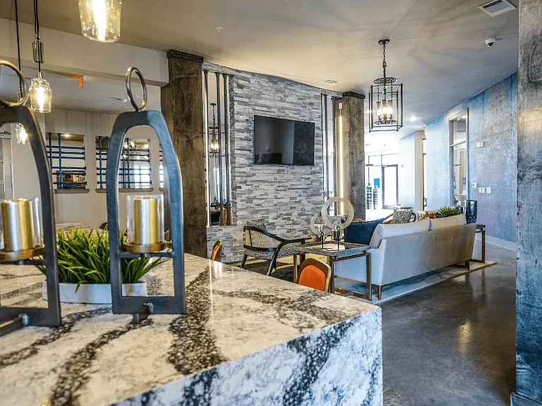 The Grand at Manor Apartments — Photo 14
