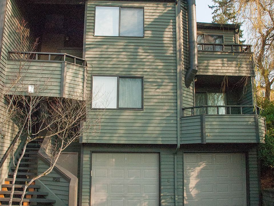 1st image of 7010 116th Ave NE #B