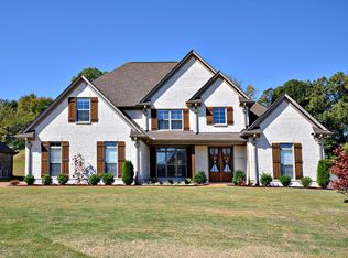 3189 Fossil Hill Dr, Hernando, MS 38632
