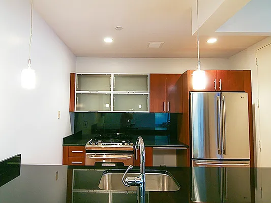 Rented by MNS | media 14