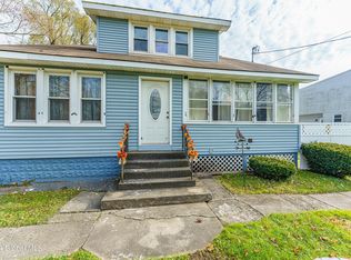 359 Hudson River Rd, Waterford, NY 12188