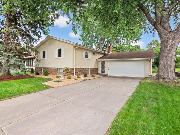 3905 Penrod Ln NE, Saint Anthony, MN 55421