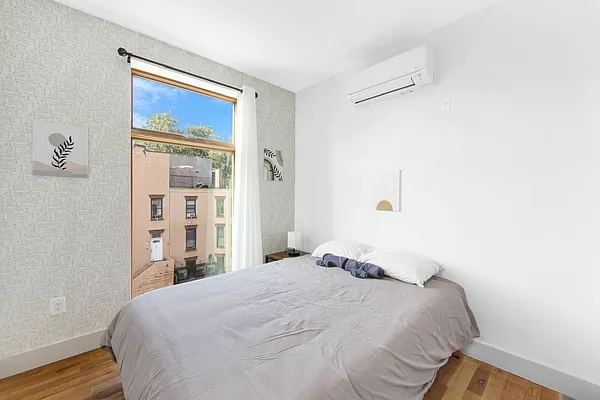 Rented by TorsX Inc | media 10