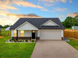 531 Iron Bridge Rd, Cowpens, SC 29330