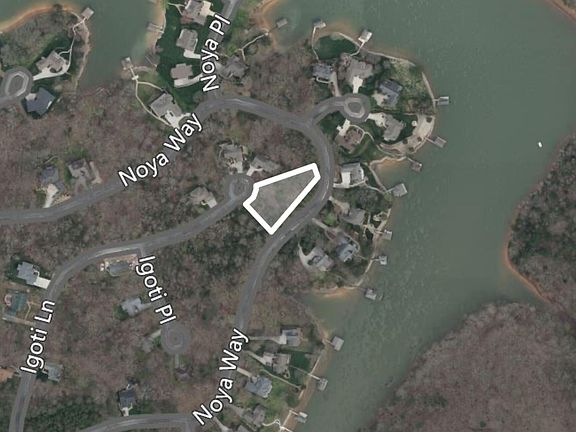 2nd image of 437 Igoti Ln