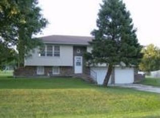 7 NW 425th Rd, Warrensburg, MO 64093