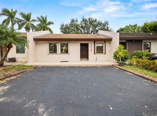 13709 SW 51st Ter, Miami, FL 33175