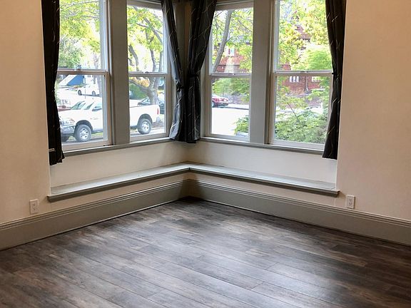 Front spacious bedroom with walk-in closet