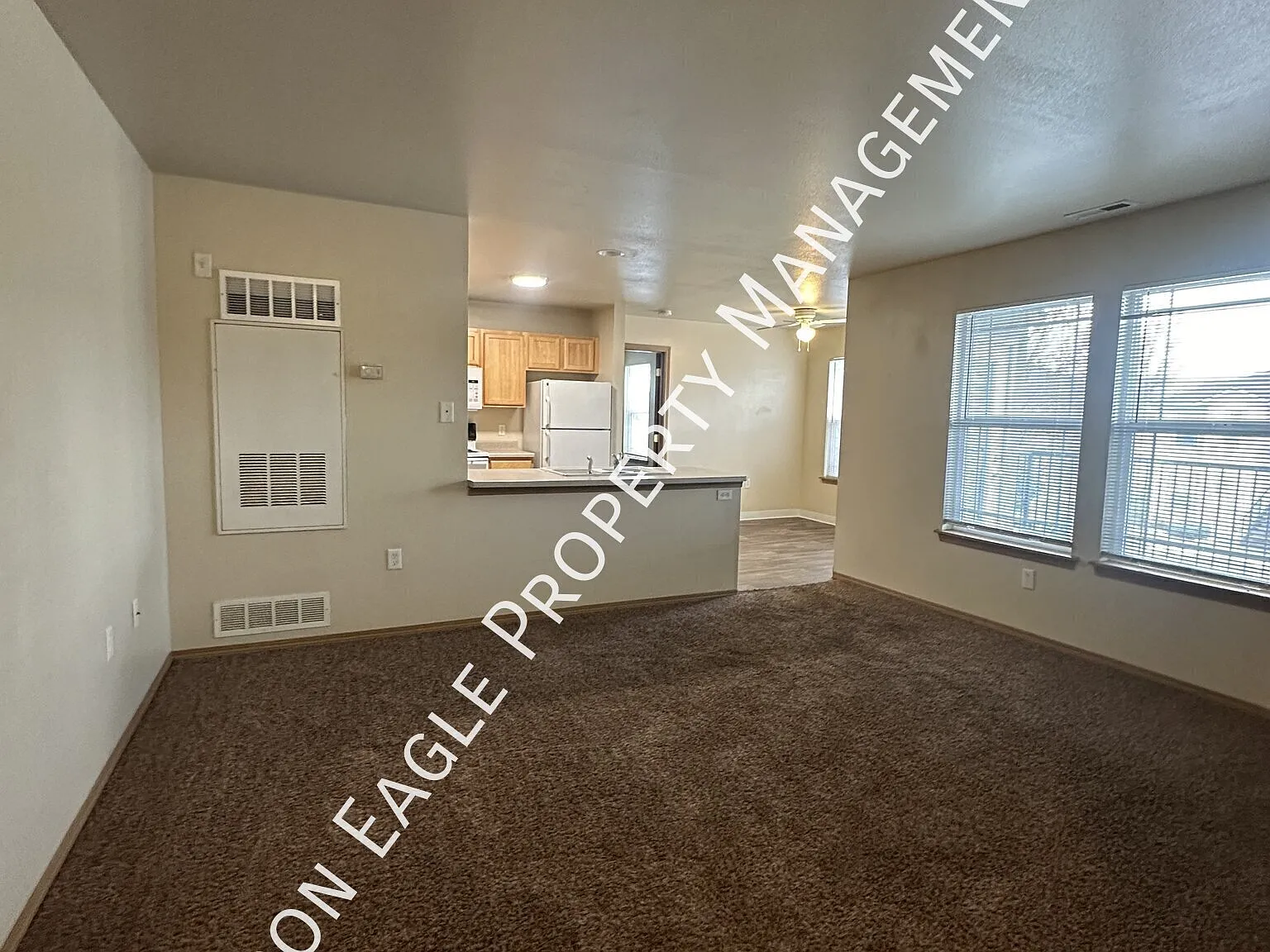 2 bed, 1.0 bath, $1,475 — Photo 2