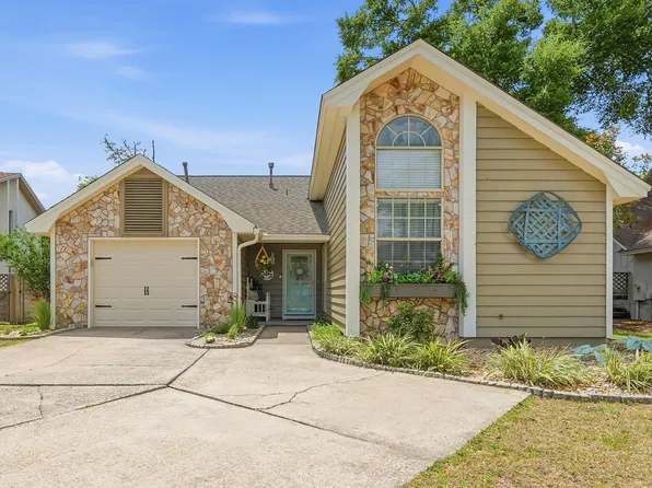 1609 Mariah Way E, Fort Walton Beach, FL 32547