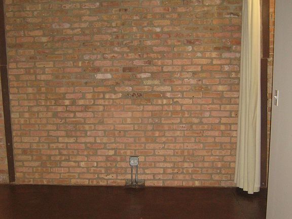 4th image of 260 Church Ct