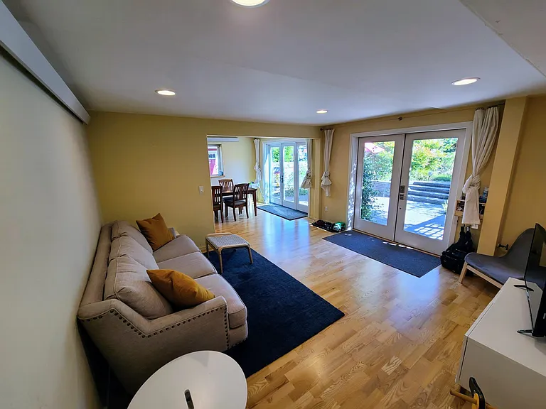 6200 24th Ave NE #2 — Photo 4