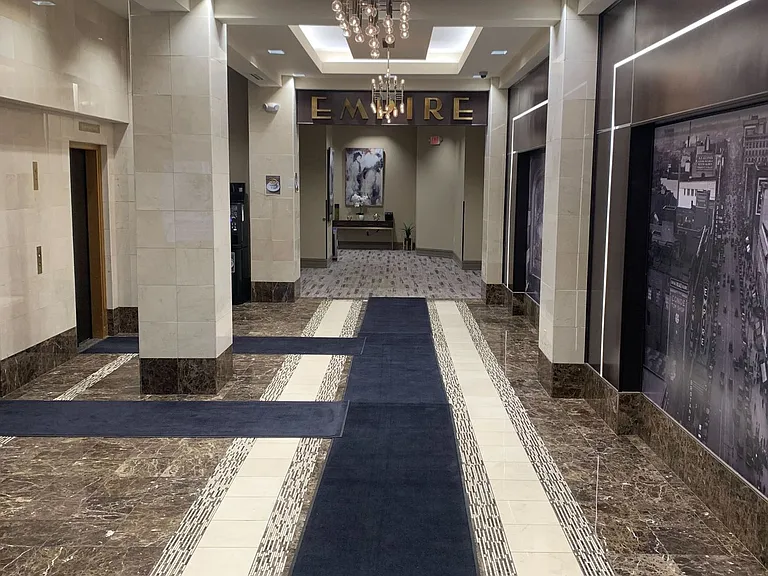 Empire Syracuse — Photo 14