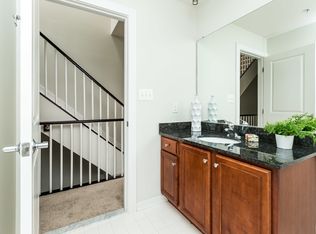 1702 N Calvert St, Baltimore, MD 21202