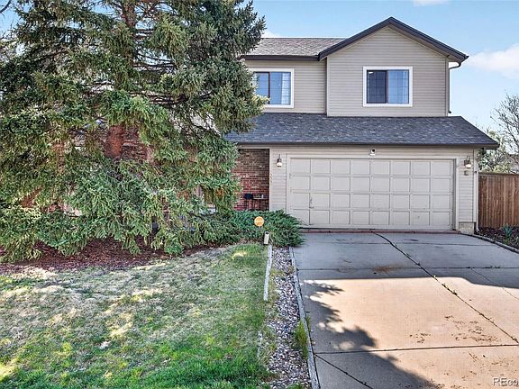 2nd image of 9222 Crestmore Way