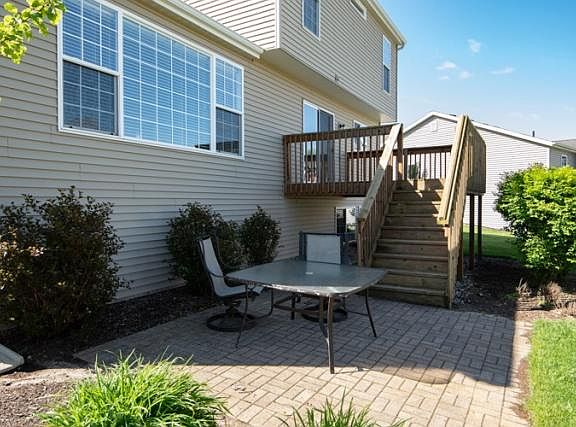 5th image of 54883 Columbia Bay Dr