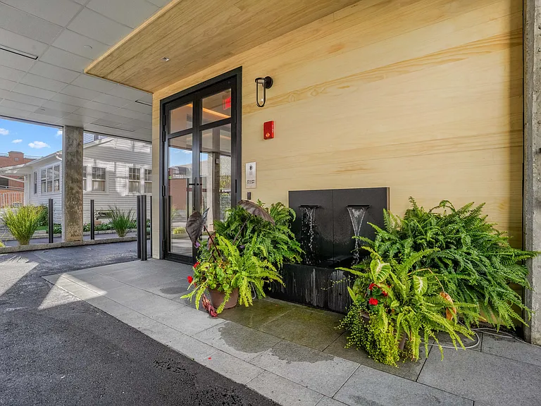 116 Sherman St — Photo 10