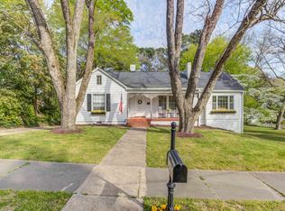 313 High St, Oxford, NC 27565
