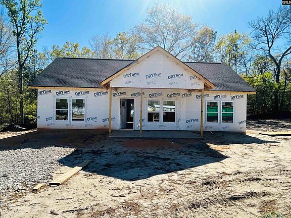 2nd image of 320 Fallaw Rd