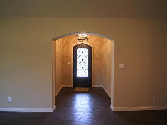 5th image of 9910 Salisbury Ave