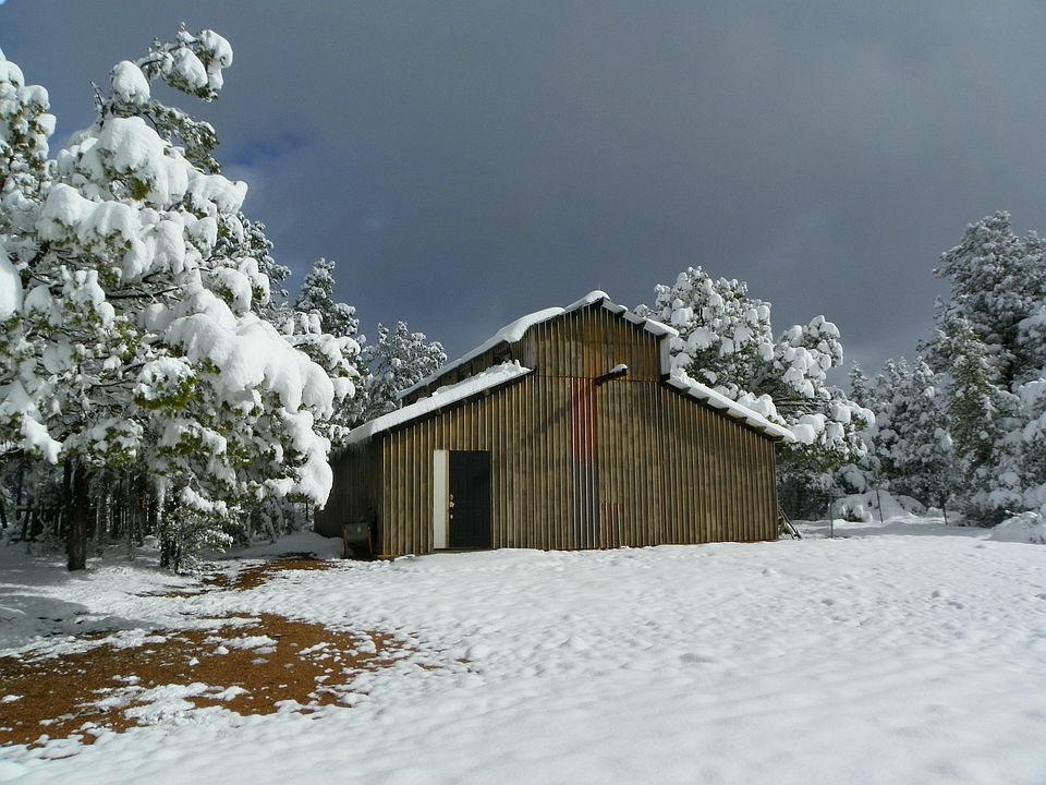 1200 sq. ft. barn