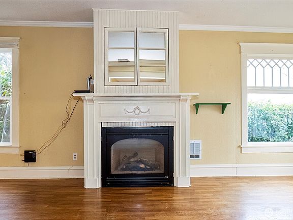 4th image of 1715 Elizabeth Avenue
