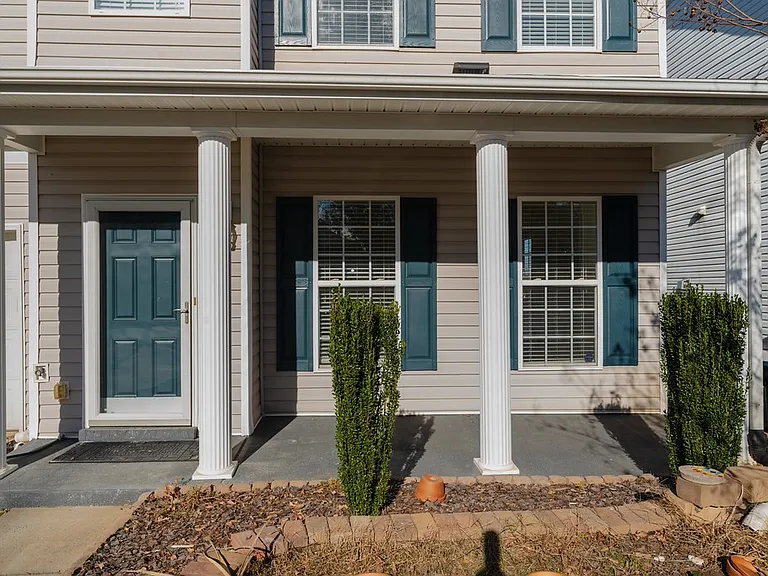 5612 David Christian Pl — Photo 2