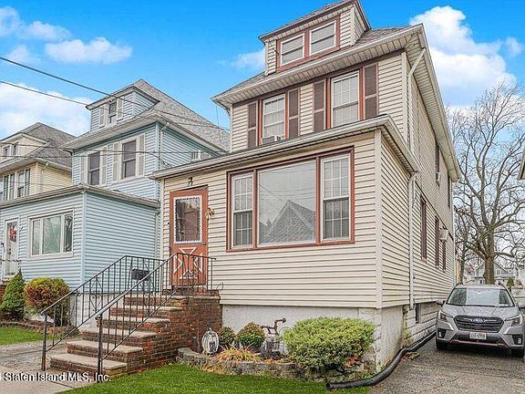 2nd image of 38 Wright Ave
