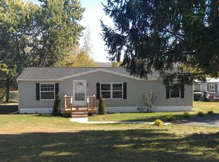 40 William St, Taylor, PA 18517
