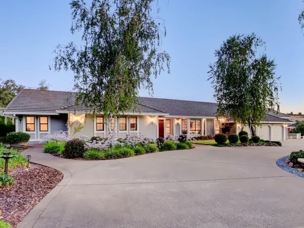 808 Doe Run Ln, Newcastle, CA 95658