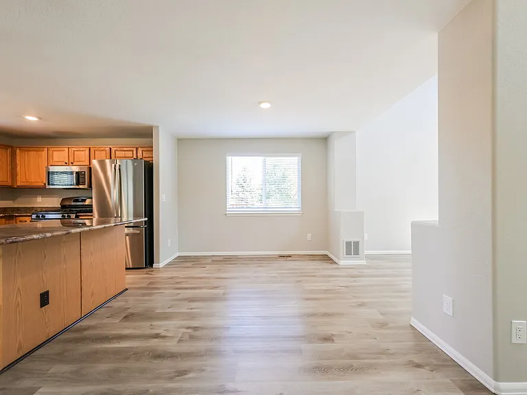 14785 Gaylord St — Photo 9