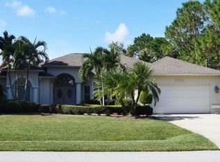 5733 NW Jigsaw Ln, Port Saint Lucie, FL 34986
