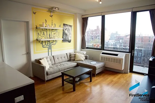 Rented by FirstService Realty (legacy) | media 31