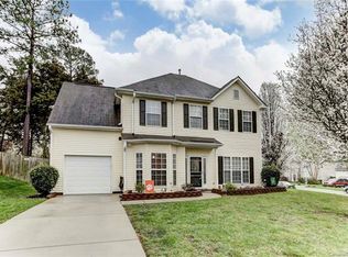 1304 Hollythorn Dr, Rock Hill, SC 29732
