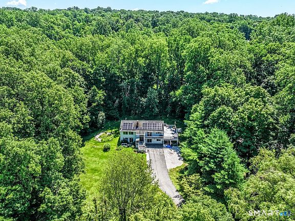 2nd image of 212 Chestnut Land Road