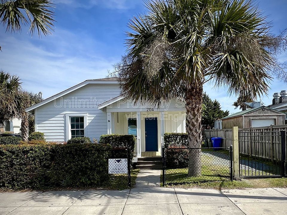 1st image of 204 Cape Fear Blvd