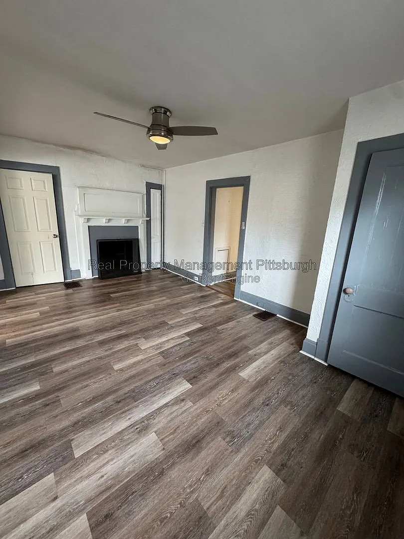 3 bed, 2.0 bath, $1,795 — Photo 4