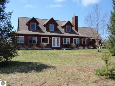 10822 S Fritz Rd, Maple City, MI, 49664