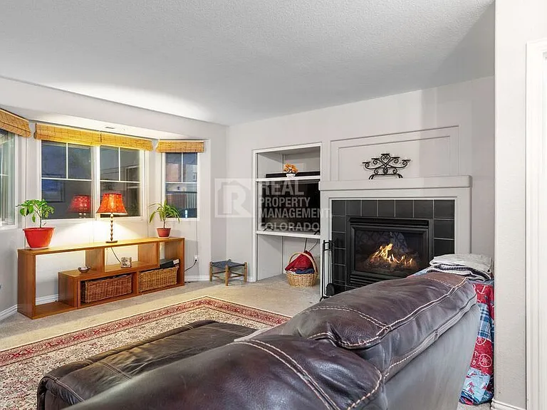 20650 E Dartmouth Dr — Photo 7