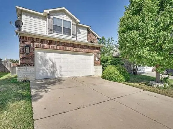 6904 Legato Ln, Fort Worth, TX 76134