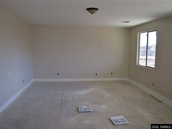 4th image of 2454 Isla Bonita Dr