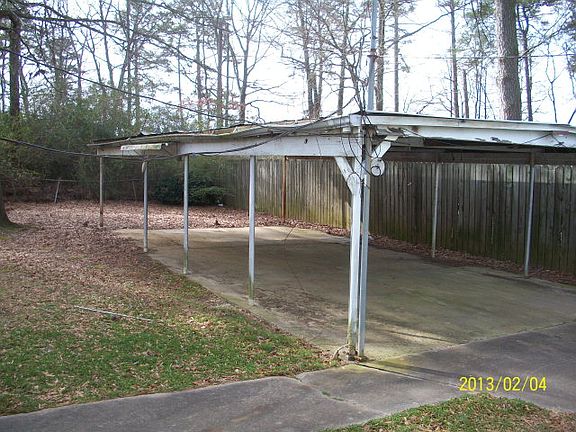 3rd image of 1437 E Chaloner Dr