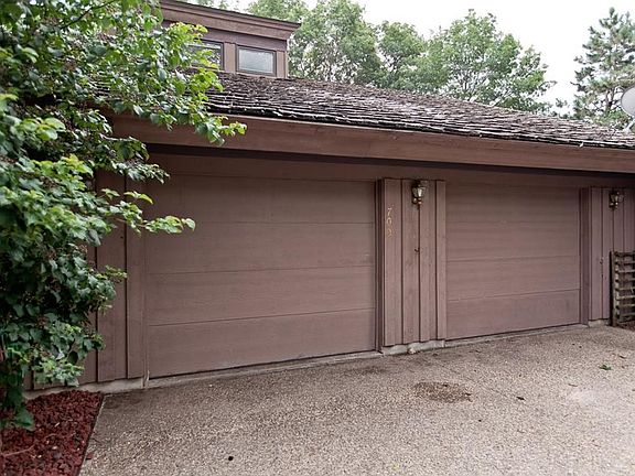5th image of 700 Tanglewood Dr