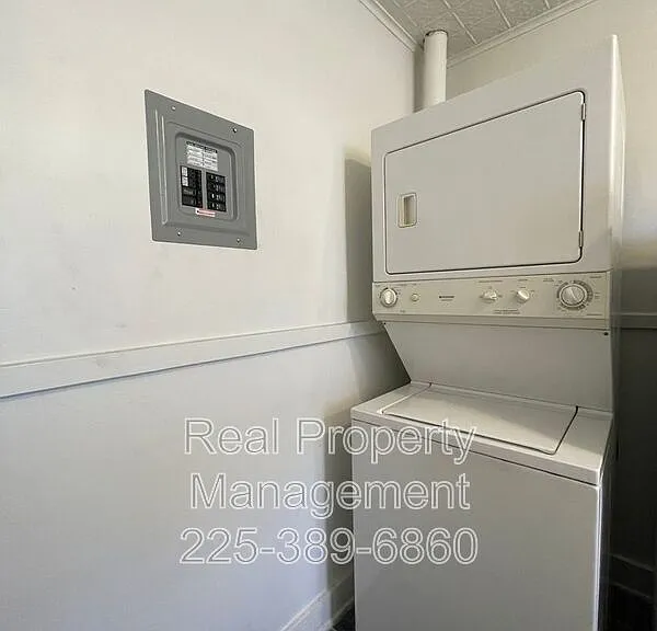 725 Carol Marie Dr #4 — Photo 12