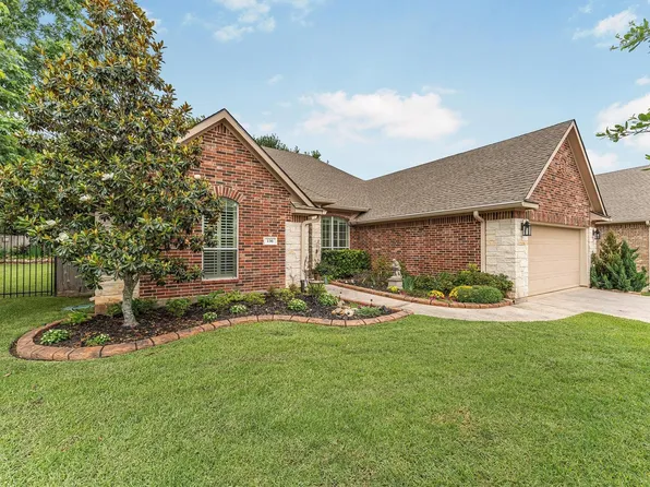 136 Racetrack Ln, Montgomery, TX 77356