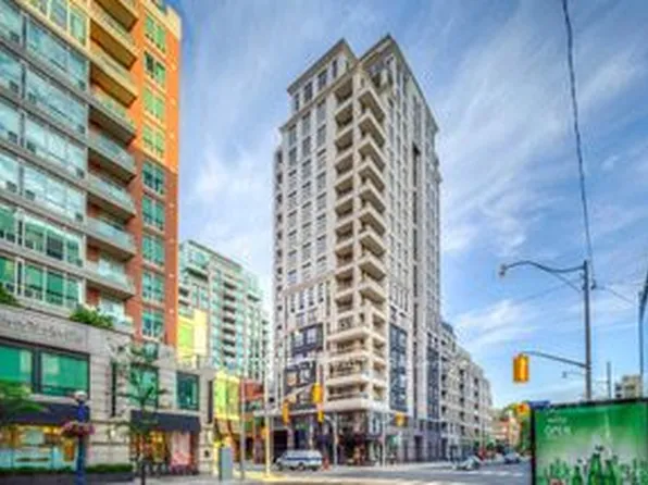 68 Yorkville Ave, Toronto, ON
