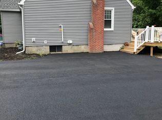 36 Dupuis Ave, Worcester, MA 01604