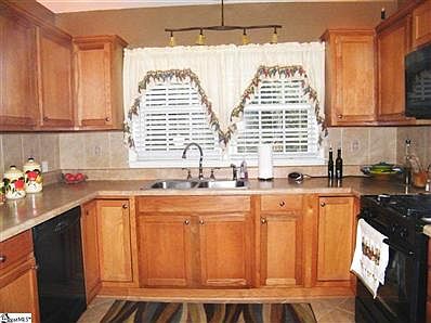 4th image of 205 Sunnydale Dr