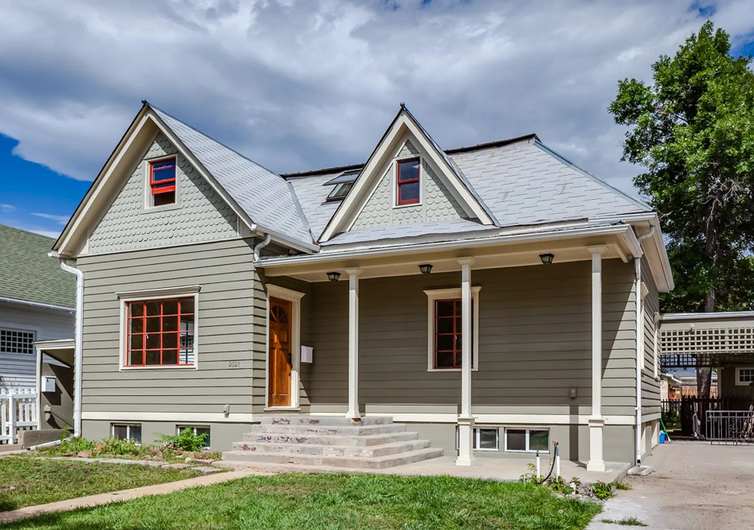 2021 Pine Street — Photo 3